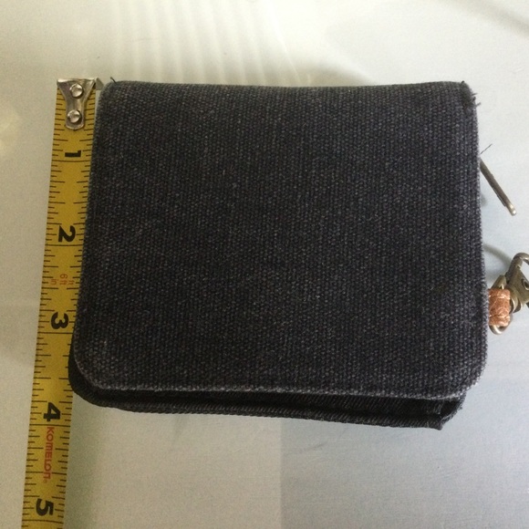 Thirty-One Small Square Wallet - Picture 4 of 6